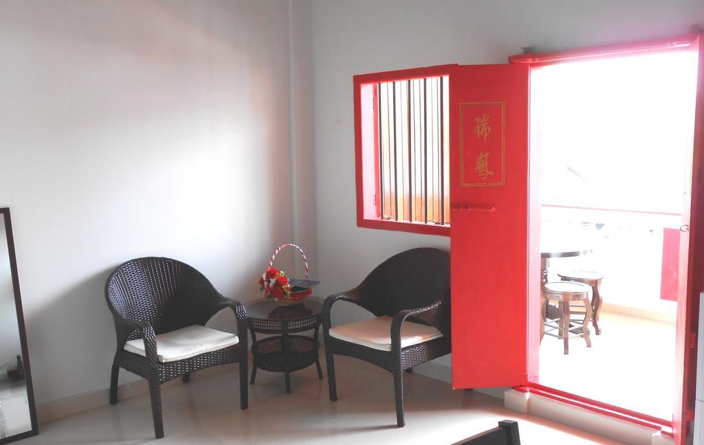 Kt Chinatown Lodge Куала-Тренгану Экстерьер фото