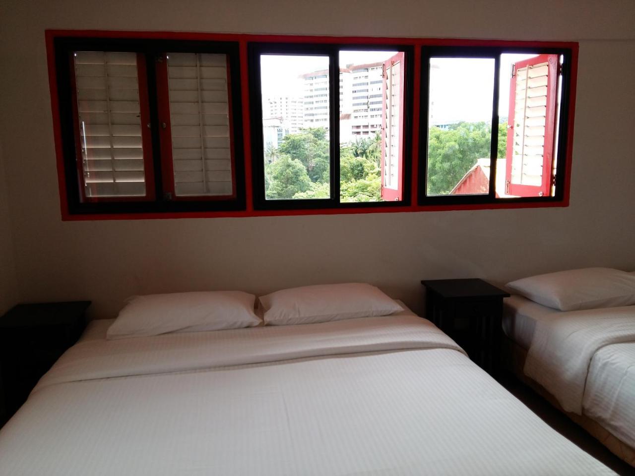 Kt Chinatown Lodge Куала-Тренгану Экстерьер фото